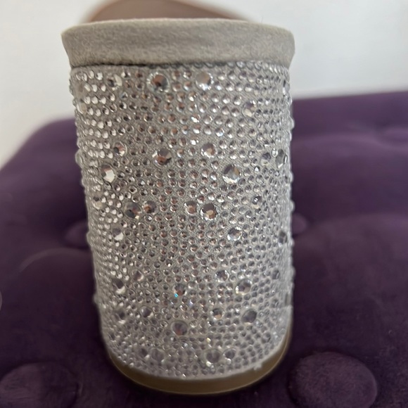 Charles David REVEAL slides with crystals - NWT - Picture 3 of 5